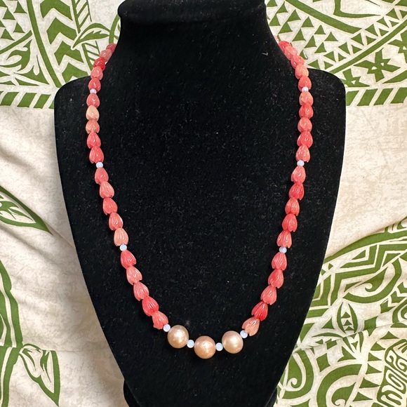 Coral Pink Pikake Flower & Edison Pearl Necklace w/.925 SS Handmade in Maui N65. - Picture 5 of 10